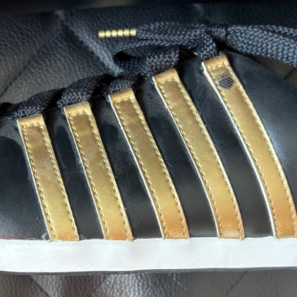 K-Swiss Sneakers (NWT) - Picture 4 of 12
